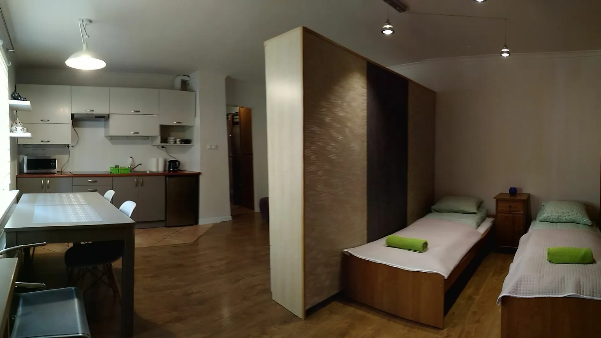 Penguin Rooms Opole-Orlat Lwowskich St. Apartment